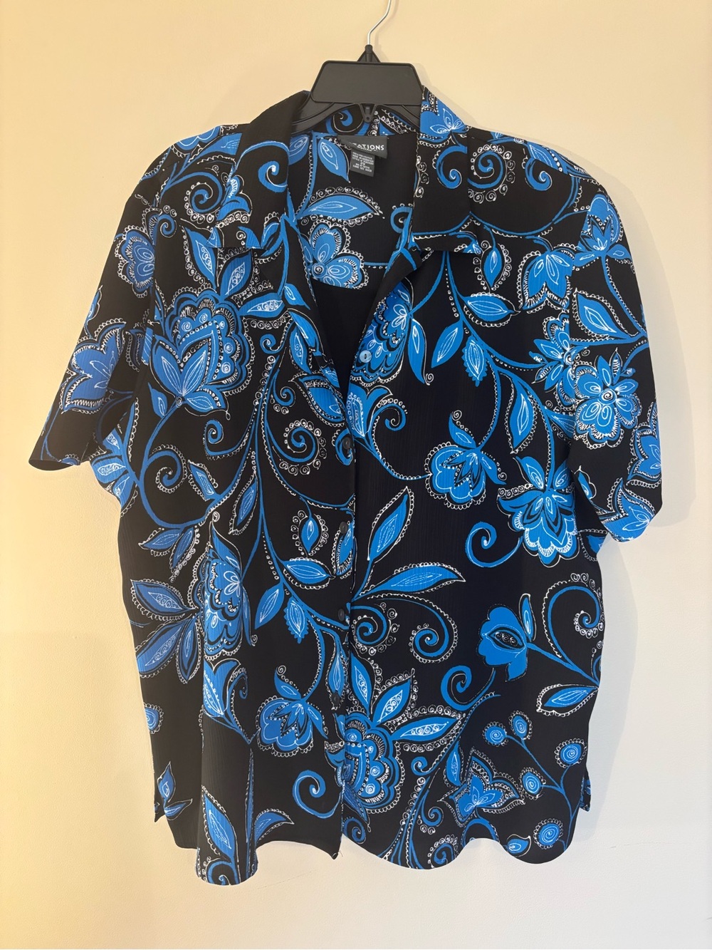 Notations Black and Blue Floral Button-Front Blouse